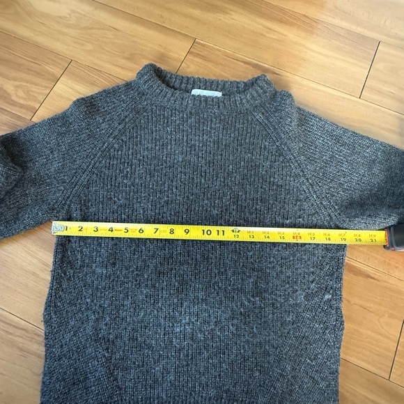 Modern Citizen Charcoal Crew Neck Sweater Cozy Winter Knits Timeless Minimalist - Picture 7 of 8
